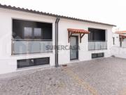 Moradia em Banda V3 Moure Madalena