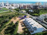 MORADIA EM CONSTRUÇÃO, com área bruta de 141,00