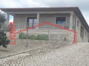 Moradia em Granito Torre D. Chama