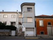 MORADIA em João de Deus PORTO