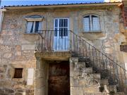 MORADIA EM PEDRA COM VISTAS PARA A SERRA DA ESTRELA...