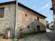 Moradia em Pedra, Mono