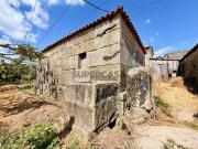 Moradia em pedra para reconstrução