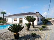 Moradia em pedra térrea T3 com piscina em Mire de Tibães...