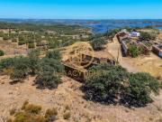 Ruína de 312m2, em Terreno Urbano de 1283m2 Vaqueiros,...