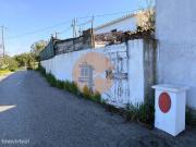 MORADIA EM RUINA PARA RECONSTRUIR COM LOGRADOURO VISTA...