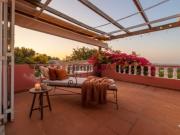 Moradia T4 em Santa Bárbara de Nexe