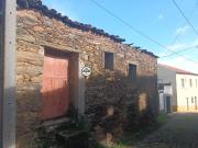 Moradia em xisto por recuperar, Venda, Almaceda