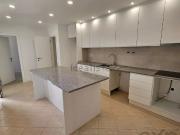 Moradia, Estômbar e Parchal