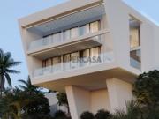 Moradia Exclusiva em Carvoeiro com Rooftop e Piscina Privada