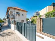 Moradia exclusiva junto ao Carolina Michaelis, Porto