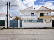 Moradia, Fernão Ferro