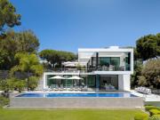 Moradia Frente Golfe 540m² Almancil