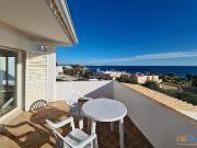 Moradia Frente mar, com 4 quartos, garagem e piscina |...