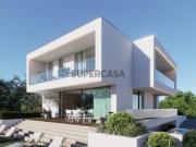 Moradia, Garagem, Jardim, Piscina, Urbanização...