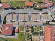 Moradia Geminada Nova