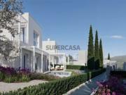 Moradia geminada T2+1 quartos com piscina privada no...