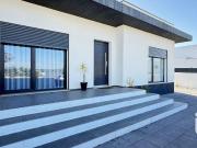 Moradia geminada T2 em Rio Maior de 117 m²