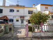 MORADIA GEMINADA T3 COM GARAGEM EM AZEITÃO