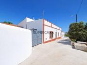 Moradia Geminada T3 com Piscina e Jardim em Boliqueime