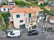 Moradia geminada T3 em Funchal Santa Maria Maior de 263 m²