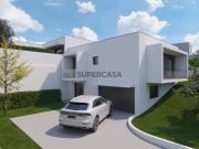 Moradia Geminada T3 em Travanca Santa Maria da Feira