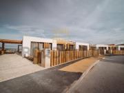 Moradia Geminada T3 West Cliffs Twin Villa