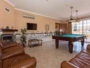 Moradia Geminada T4+1 para alugar em Faro