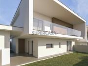 Moradia Geminada T4 Venda em Maceira,Leiria