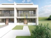 Moradia Geminada T5 Venda em Buarcos e São...