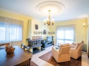 Moradia Geminada V4 c/ Garagem Box em Rio Tinto