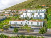 Moradia Geminada V4 Casas Brancas