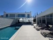 Moradia geminada V5 em zona residencial junto do...