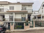 Moradia Geminada Vale Milhaços