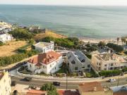 Moradia geminada, vista mar, jardim e piscina, garagem,...