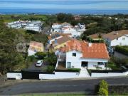 Moradia, Gulpilhares e Valadares