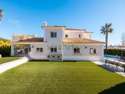 Moradia, Hilton Rua do Brasil, Quarteira