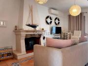 Moradia, Hilton Rua do Brasil, Quarteira