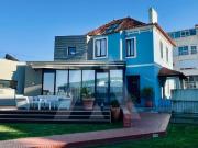 Moradia imponente com traça centenária, com piscina e...