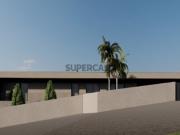 Moradia independente à venda, Estorãos