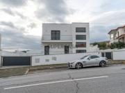 Moradia Independente em Venda em Mirandela