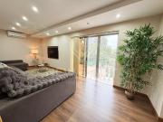 Moradia independente T3+1com vista para a Ria Formosa