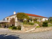 Moradia Independente T4 em São Martinho do Porto