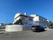 Moradia Isolada a venda em Zona Tranquila de Vila Nova...