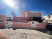 Moradia isolada Aldeia de irmãos. Azeitão