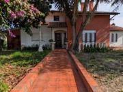 moradia isolada cheia de personalidade!