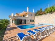 Moradia isolada com 4 quartos com piscina privada para...