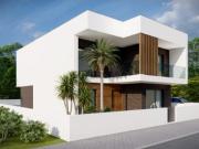 Moradia Isolada Duplex V4 com Piscina e Garagem