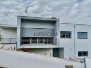 Moradia Isolada | Garagem para 2 carros