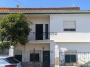 Moradia Isolada no Lavradio Ideal para Investimento em...